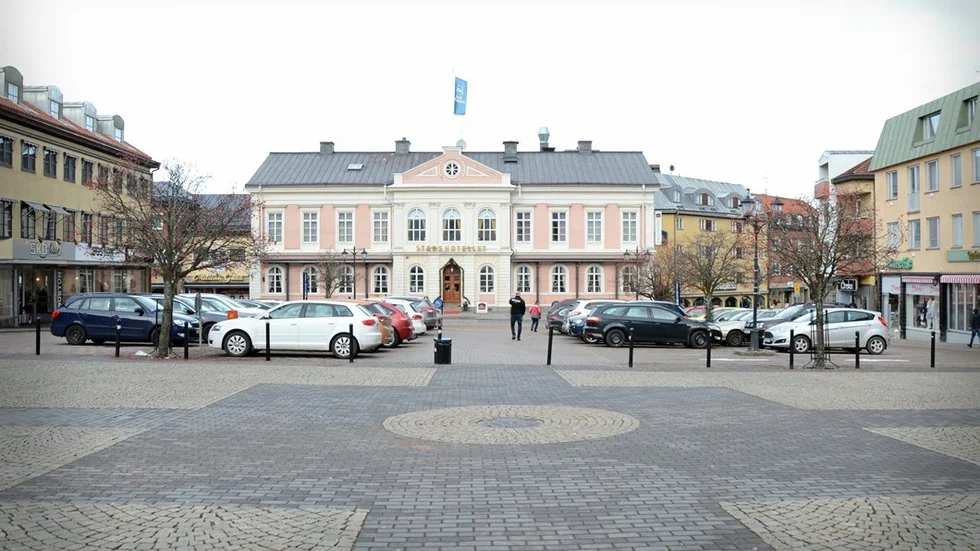 Torget i Vimmerby behöver en scen för underhållning och arrangemang – därom är många eniga. Foto: Jenn Hultberg