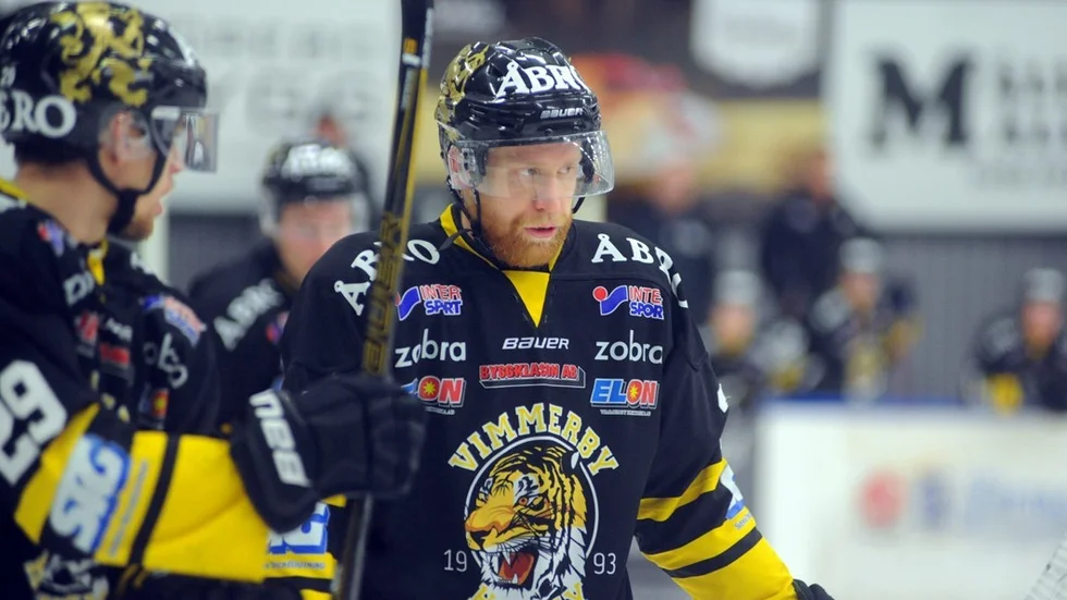 Jakob Karlsson är klar för ytterligare en återkomst i Vimmerby Hockey.