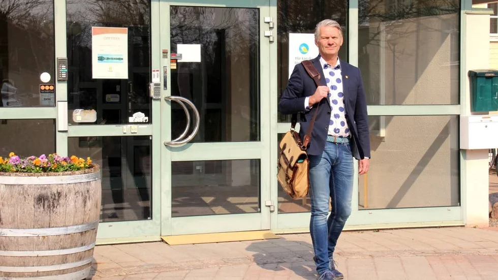 Peter Karlsson (M) anser att det är bra med aktiva medborgare som har frågor och synpunkter, men den administrativa processen måste göras smidigare.