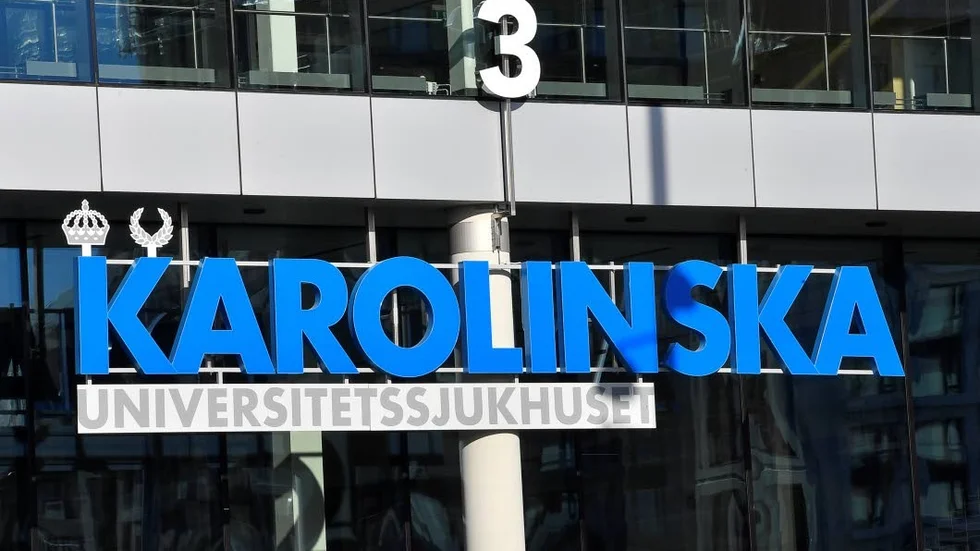 Nya Karolinska. Till de mest uppmärksammade skandalerna på senare tid hör slöseriet på Karolinska sjukhuset.
