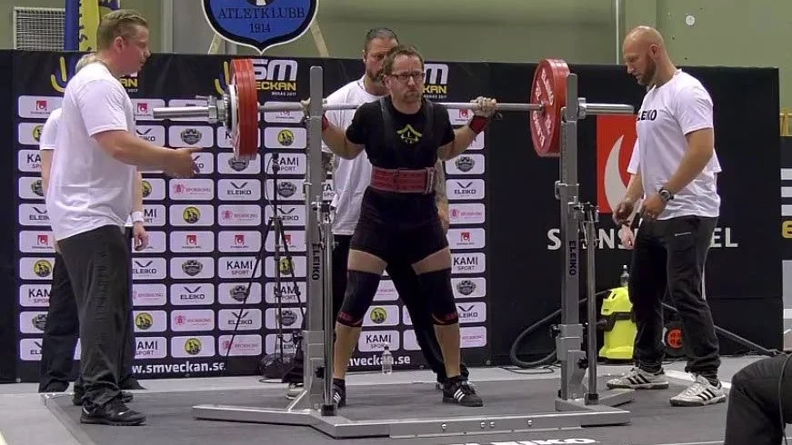 Personliga rekord. De satte Mattias Hallberg vid SM ifjol.