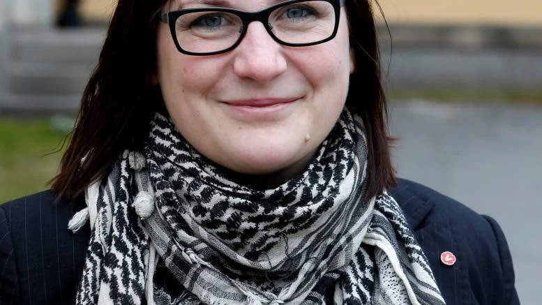 Begränsa antalet barn i barngrupperna. Det vill Jessica Eek och henner kolleger i Vänsterpartiet.