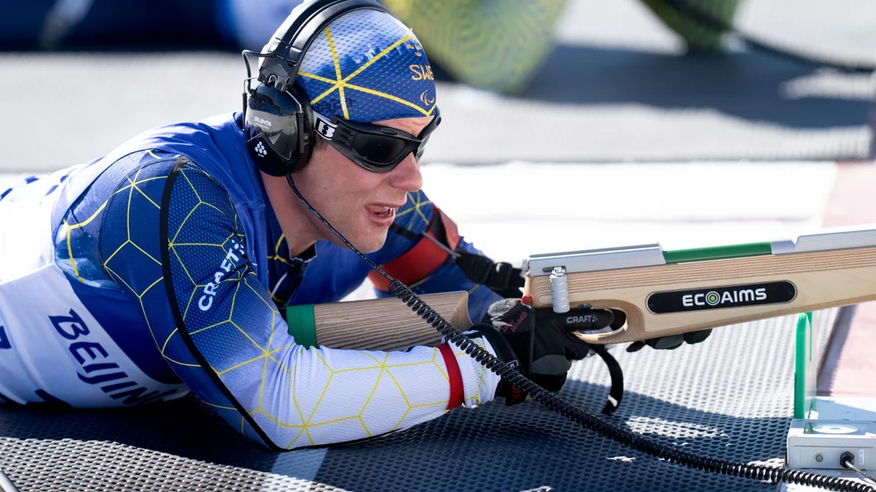 Zebastian Modin blev tia i skidskyttesprinten.