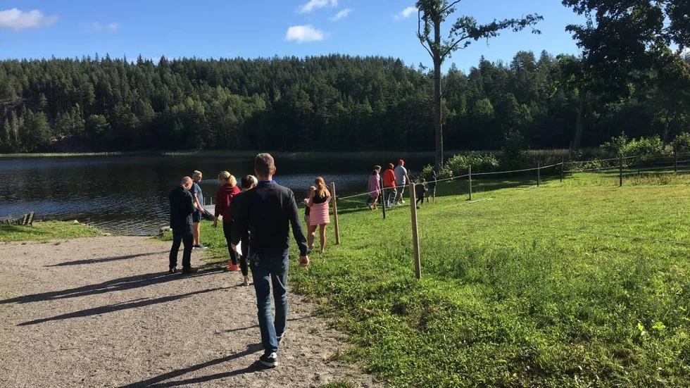 Familjehemsdagen arrangerades vid Kinda Ridklubb, naturskönt belägen vid Pinnarp.