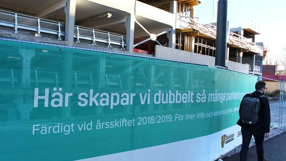 Öppnandet har skjutits upp ett halvår. Preliminärt datum är nu 17 december.
