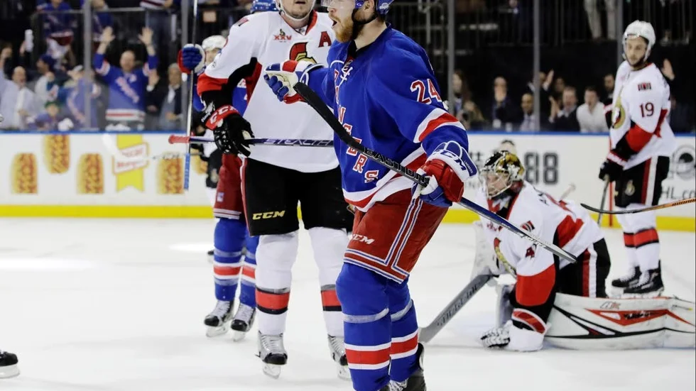 New York Rangers vann mot Ottawa i NHL-slutspelet.