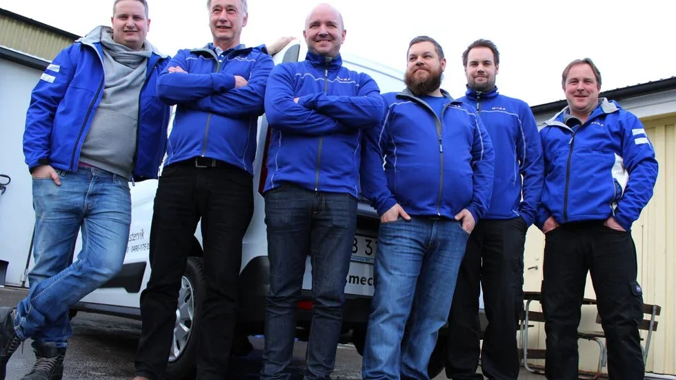 Mecare. Tim Larsson (t v) från TL motor, Rolf Björkgren, Michael Bergvall, Jonny Aldén på Rickards bilservice, Joakim Toverbrink, och Robert Johansson.