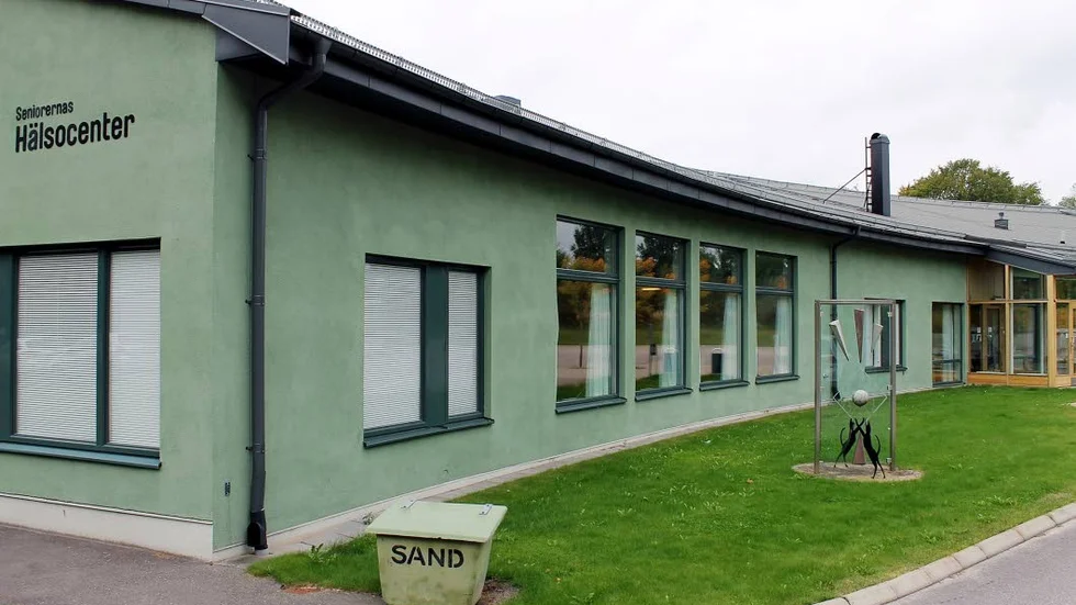 Hälsocenter. Friskvårdsverksamheten ligger i samma byggnad som äldreboendet Solbacken på Trollbergsgatan i Motala.