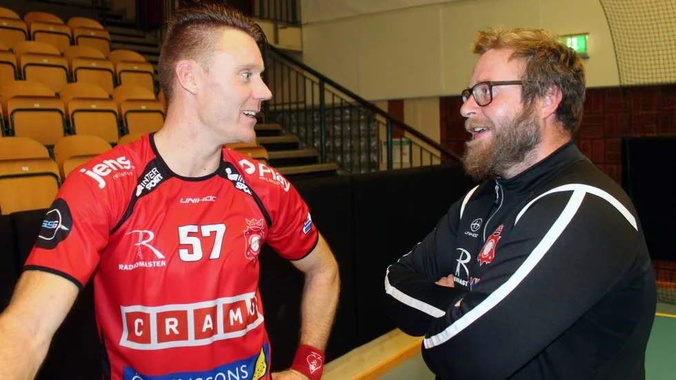 Fredrik Ählström, till vänster, förblir Solfjäderstaden trogen.
