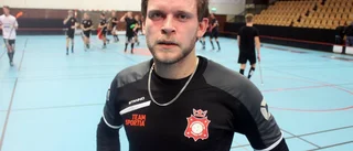 Fjäderns udda lagspelare