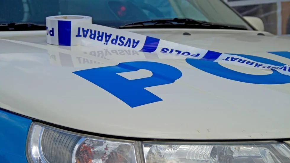 Polisen ska göra en teknisk undersökning på brottsplatsen.