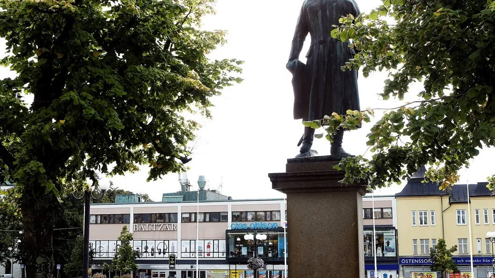Hur ska Stora torget utformas? Det vill Motala kommun veta.