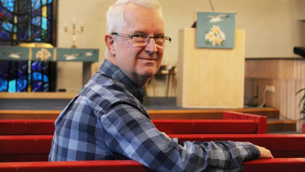 Trivs. Alf Englund har bott i Västervik sedan i mars och trivs både i staden och i Marieborgskyrkans församling.