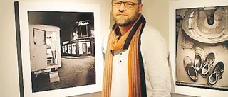 Fotoutställning av ett tivoliliv