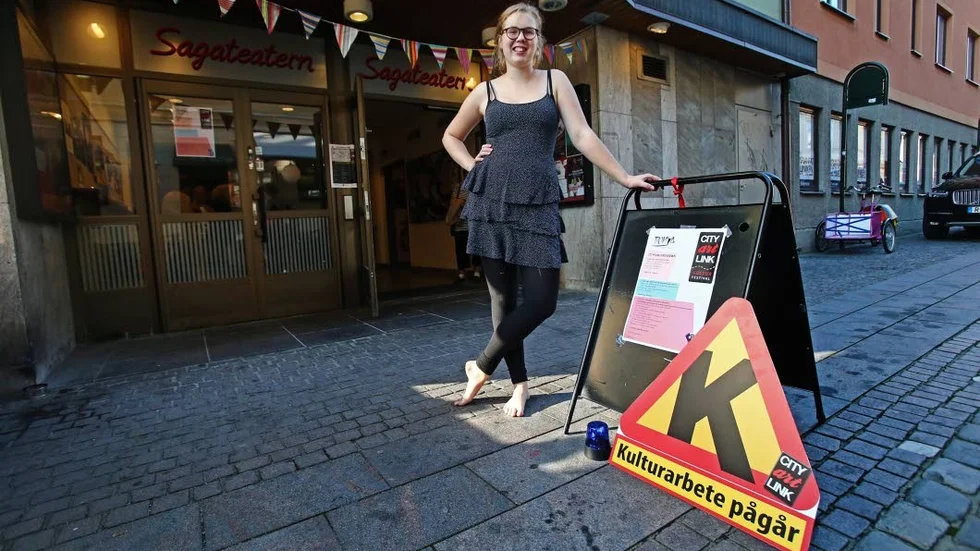 Lisen Hertzman i föreningen Donya drömmer om ett mer levande kulturliv. I höst kommer de arrangera både föreställningar och förhoppningsvis även workshops.