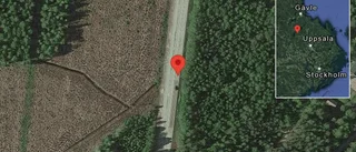 Fordon stillastående på väg 56 - helt stopp i ett körfält