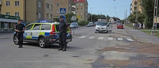 Vattenläcka hotar skada bilar