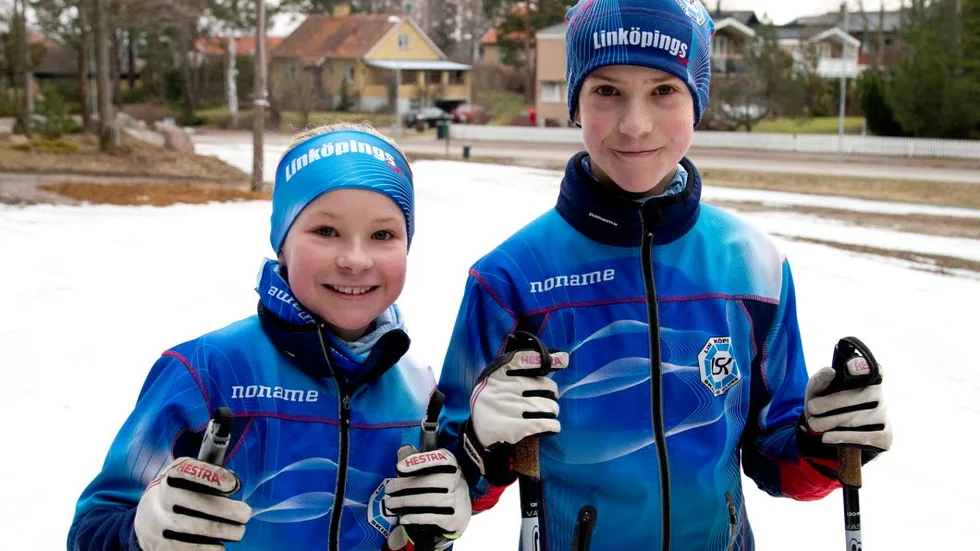 Syskonen Louise, 10 år, och Albin Hallander, 13 år, brukar regelbundet träna vid Åbysäcken.