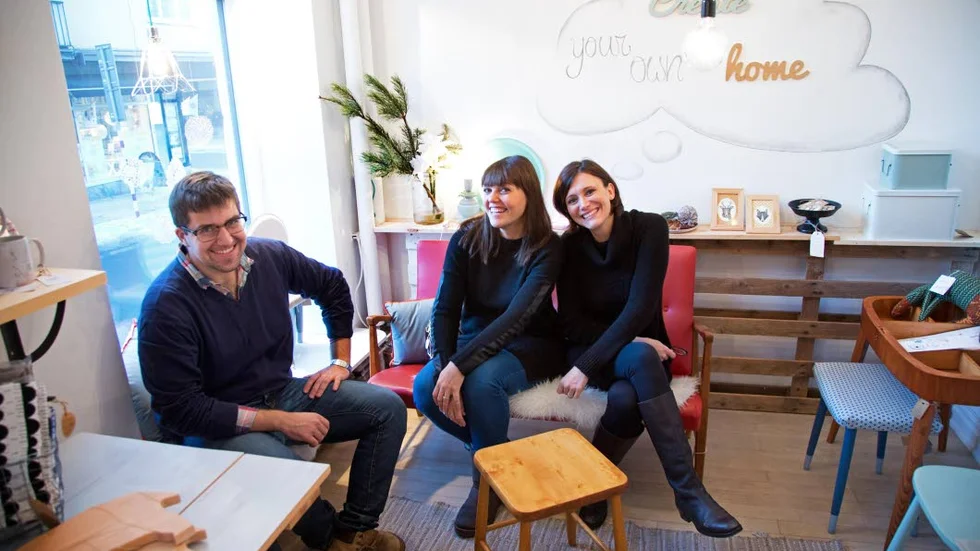 Matnördar. Matteo Valencic, Chiara Benvenuti och Sara Manzoni satsar på ett nytt koncept, mat, kultur och inredning i ett.