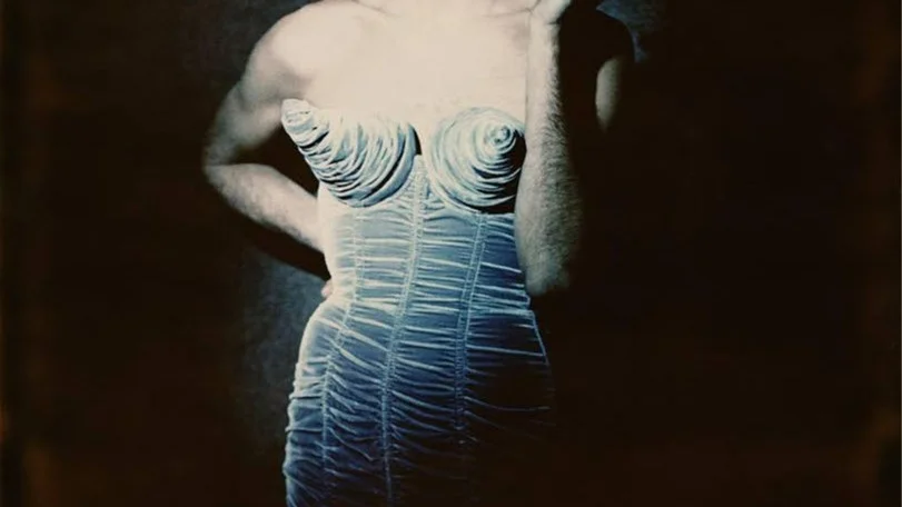 Tanel Bedrossiantz i en 80-talsklänning av Jean-Paul Gaultier". Visas på Arkitekturmuseet i Stockholm 15/6 till 22/6.