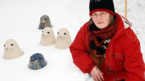 Säl så långt ögat kan se. Den som skapat dessa djur är Eva Sundesson, Ubbyn.