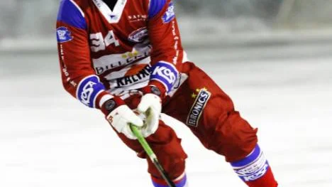 Lagkaptenen Mats Rönnqvist ser fram emot toppmatchen på annandagen.