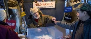 100-procentig prishöjning på knallarplatser