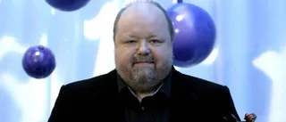 Kalle Moraeus årets julvärd i SVT
