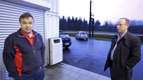 Krister Anderssson och Staffan Magnusson, VD OKQ8 Norrbotten.