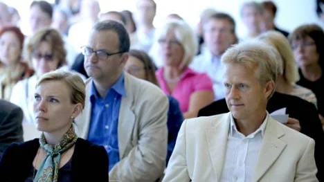 Laura Hartman lämnade posten som SNS forskningschef sedan hon försetts med munkavle av den tidigare vd:n.