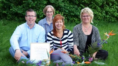 Patrik Andersson, Maj Nilsson, Petra Irebjörk och Ann-Christin Broström, fritidspedagoger vid avdelningen Skogen, Ormbergets fritidshem, fick Luleå kommuns arbetslagsstipendium 2011.