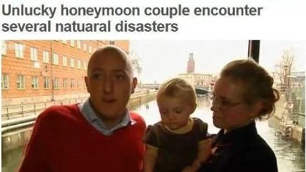Den otursdrabbade bröllopsresan har lockat all världens nyhetsjättar. Stefan Svanström, 38, och Erika Svanström, 32, med Elinor, 8 månader.