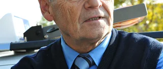 "Han plockade fram en stor kniv"