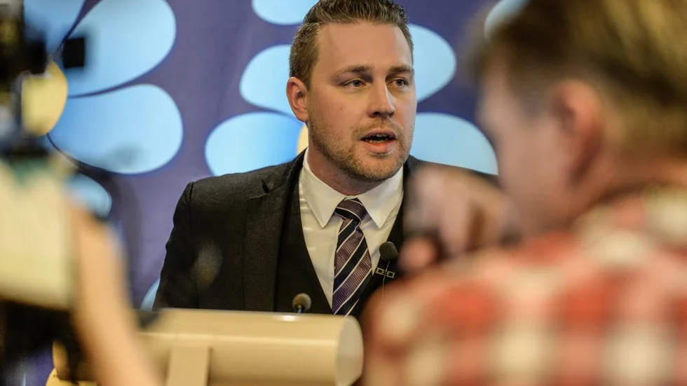 Mattias Karlsson. Sverigedemokraternas vikarierande partiledare får många att känna sig lurade, skriver Bengt Johansson.