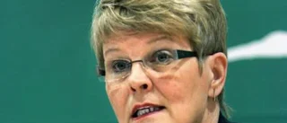 Facken på sågen sätter press på Maud Olofsson