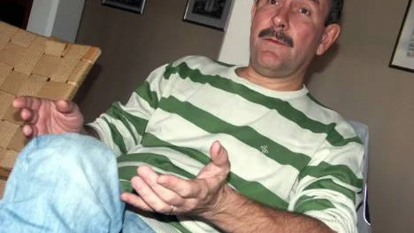 Håkan Nyman säger att uppslaget som innebär nedskärningar i förskolan inte ska utredas vidare. "Det spåret är avvecklat" säger han.             FOTO: Lotta Nilsson