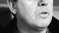 Osäkert. Mats Hugosson (c) är i dag både ordförande i barn- och utbildningsnämnden och förste vice ordförande i kommunstyrelsen. Nu är det osäkert om han kan fortsätta på båda posterna.