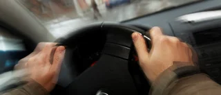 Drogpåverkad i bil stoppades