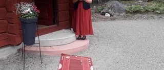 Seniorer i väg på hemlig resa