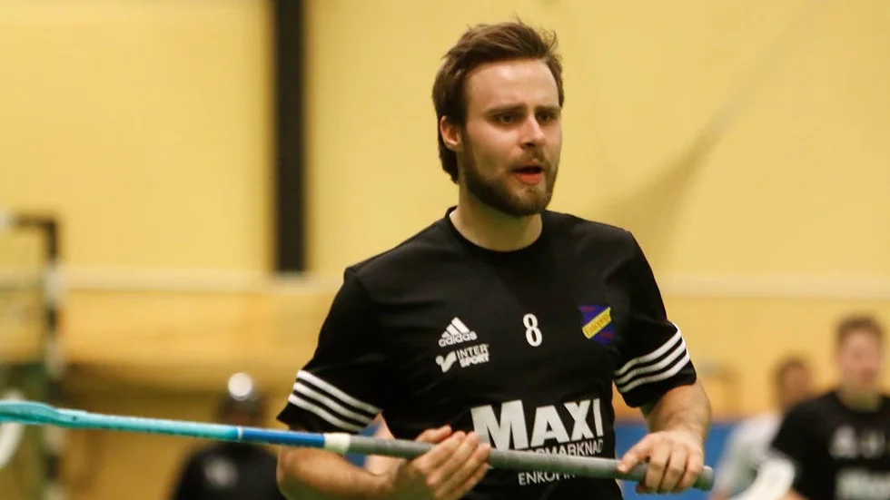 Under sin tid i EIBK har han öst in poäng, oavsett division.