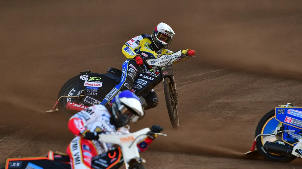 Det var inte mycket som stämde för Fredrik Lindgren och Västervik Speedway i SM-kvartsfinalen.