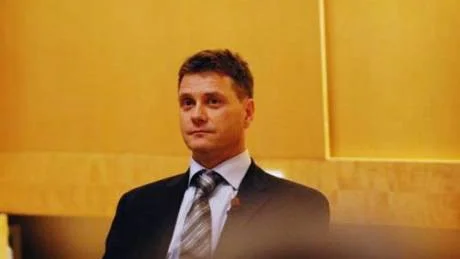 Peter Johansson i Rimforsa disputerade den 19 december 2008 vid Hälsouneversitet i Linköping. Under tre timmar försvarade han sin doktorsavhandling efter studerat sambandet mellan andningsuppehåll under sömnen och hjärtfunktion.Foto: Privat