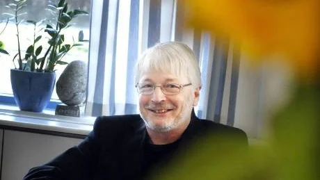 Lars Engman befann sig ofta på resande fot under sin tid som chefsdesigner på Ikea. Men basen i tillvaron var, och är fortfarande, Älmhult i Småland.Foto: Lisa Olaison