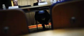 Debatt om besparingar i skolan