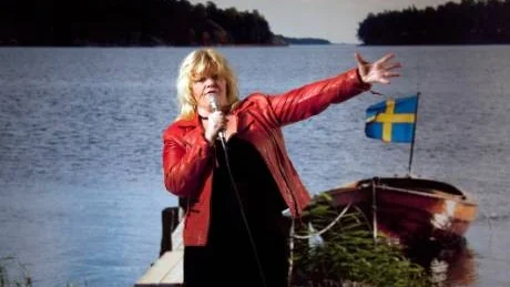 På torsdagskvällen var Inger Nilsson föreläsare i bygdegården i Loftahammar och där berättade hon om tiden som Pippi, om Astrid Lindgren och om hur det känns att för alltid bli förknippad med Pippi.Foto: Anders Steiner