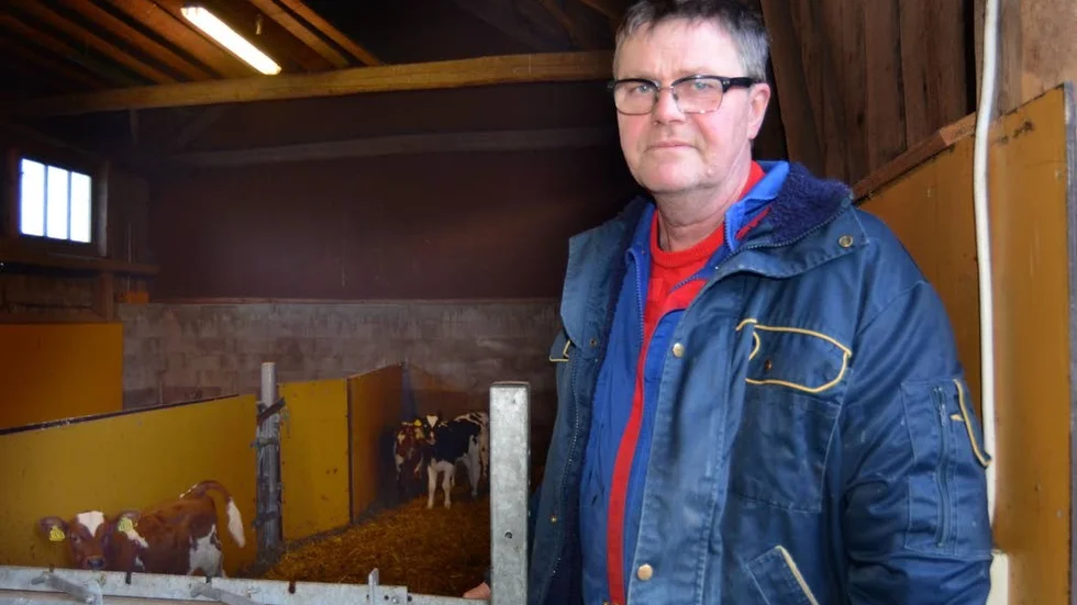 Ekologiskt odlat. Kraven att framställa ekologisk mjölk är tuffa och enligt Håkan Lundgren är det en av förklaringarna varför produktionen av ekologisk mjölk minskar.