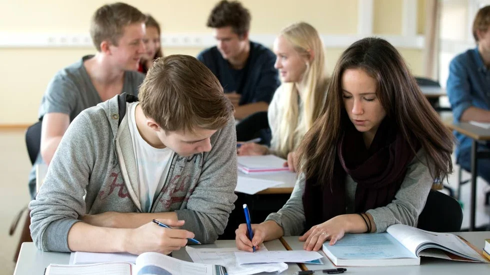 UNDERVISNING. Alla elever, oavsett begåvning, måste få rätt stöd i skolan.