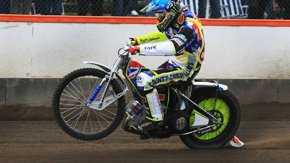 Darcy Wards karriär är över.