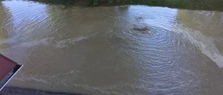 Stora mängder vatten kom in i villa