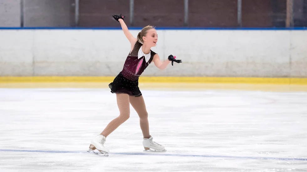 Ellinor Nordqvist från Luleå Konståkningsklubb.